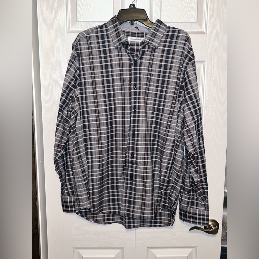 Tommy Bahama men’s dress shirt - Large